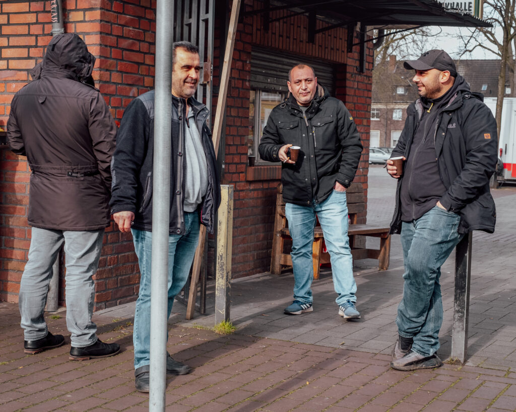 20220219_113826_XE4_9079 Am Kiosk und Markt 19.02.2022