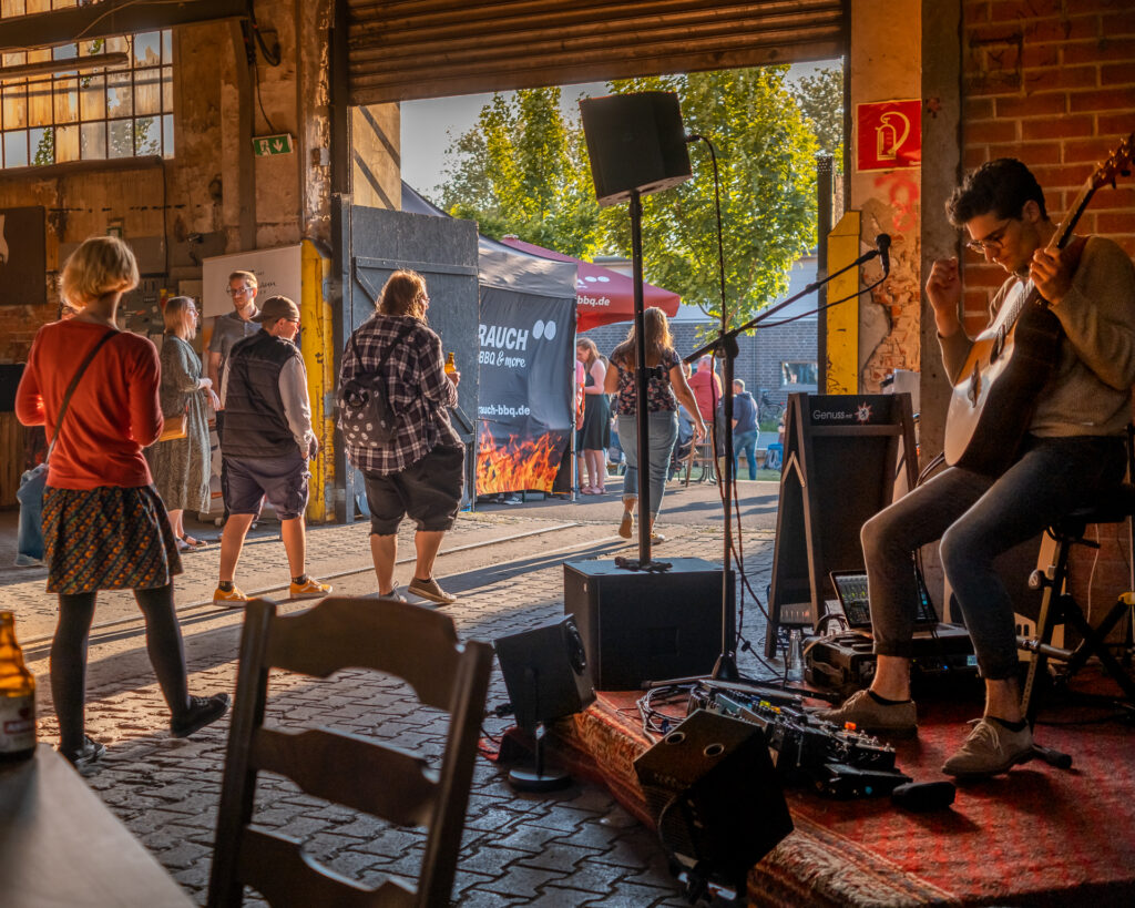 20220514_193019_XE4_0810 Flohmarkt in der Zechenwerkstatt 14.05.2022