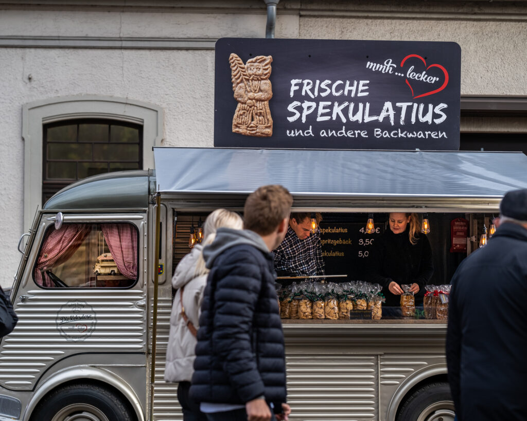 Bild 6009 | Backwaren aus Kranenburg auf dem Kappesmarkt