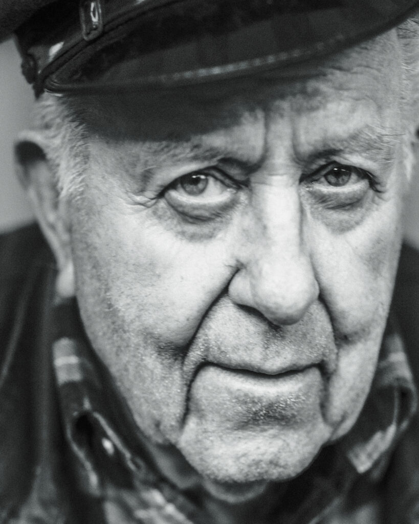 Bild 6132-2 | Schmied