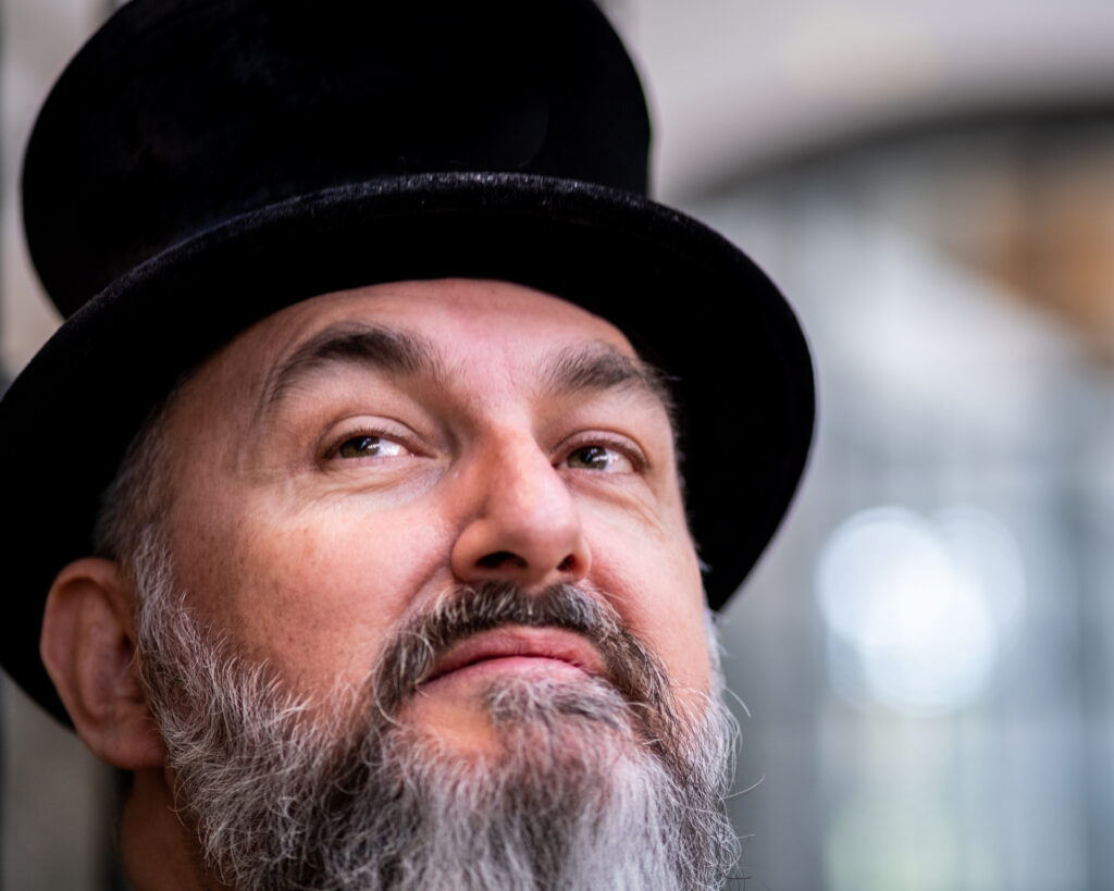 Harald Korten 2022, close-up Fuji X-T3 mit Viltrox AF 85mm F1.8 II | 1/125s f/1.8 ISO400