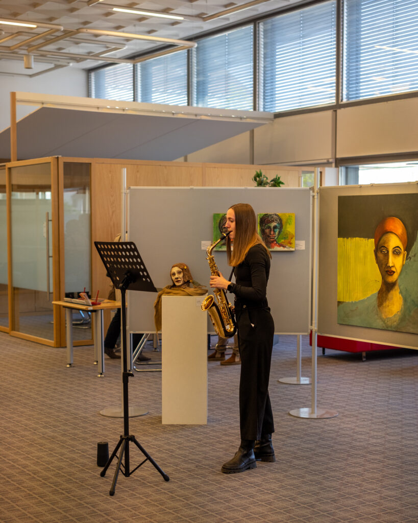 Bild 58622 | Lilly Cramer, Saxophon (Musik-, Kunstschule Wesel)