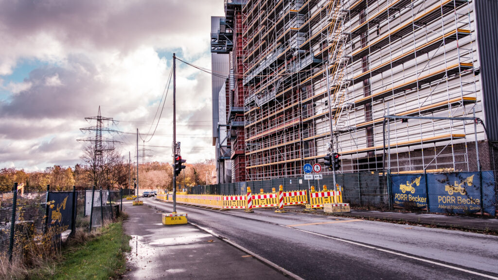 20251117_140409-2370