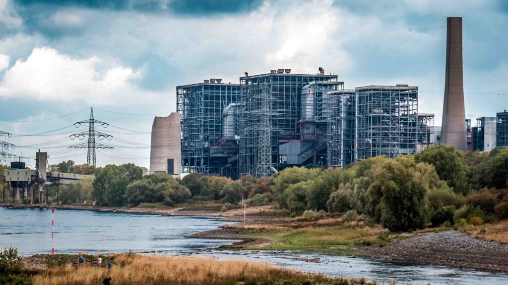 Rhein, Emscherdelta, Kraftwerk Voerde